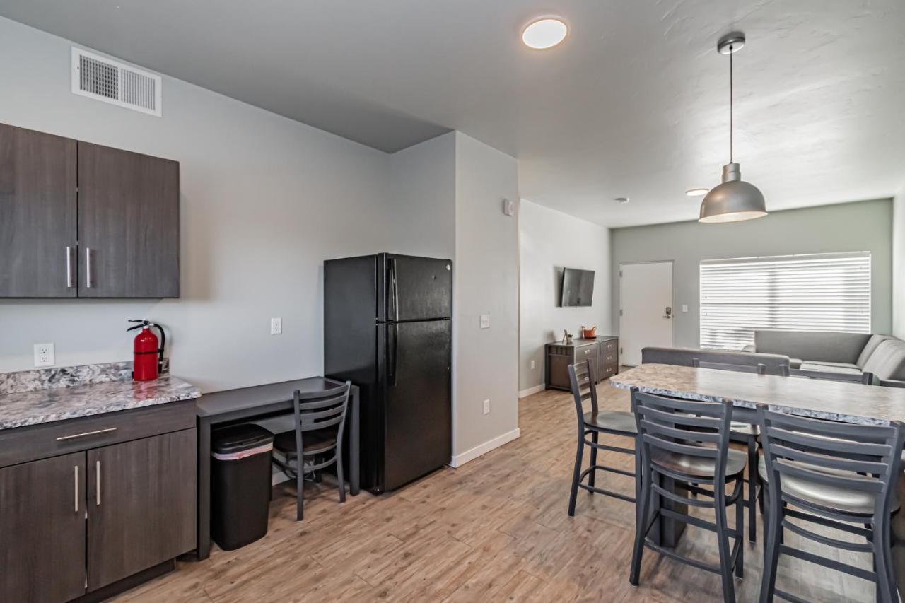 Bringham'S Mill Apartments Perfect For Groups Full Kitchen Gym And Free Parking Rexburg Buitenkant foto