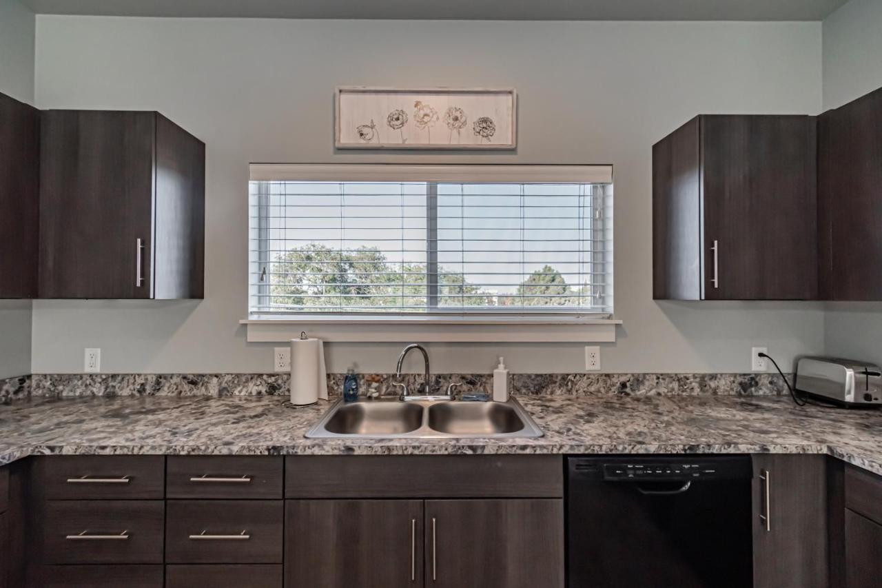 Bringham'S Mill Apartments Perfect For Groups Full Kitchen Gym And Free Parking Rexburg Buitenkant foto