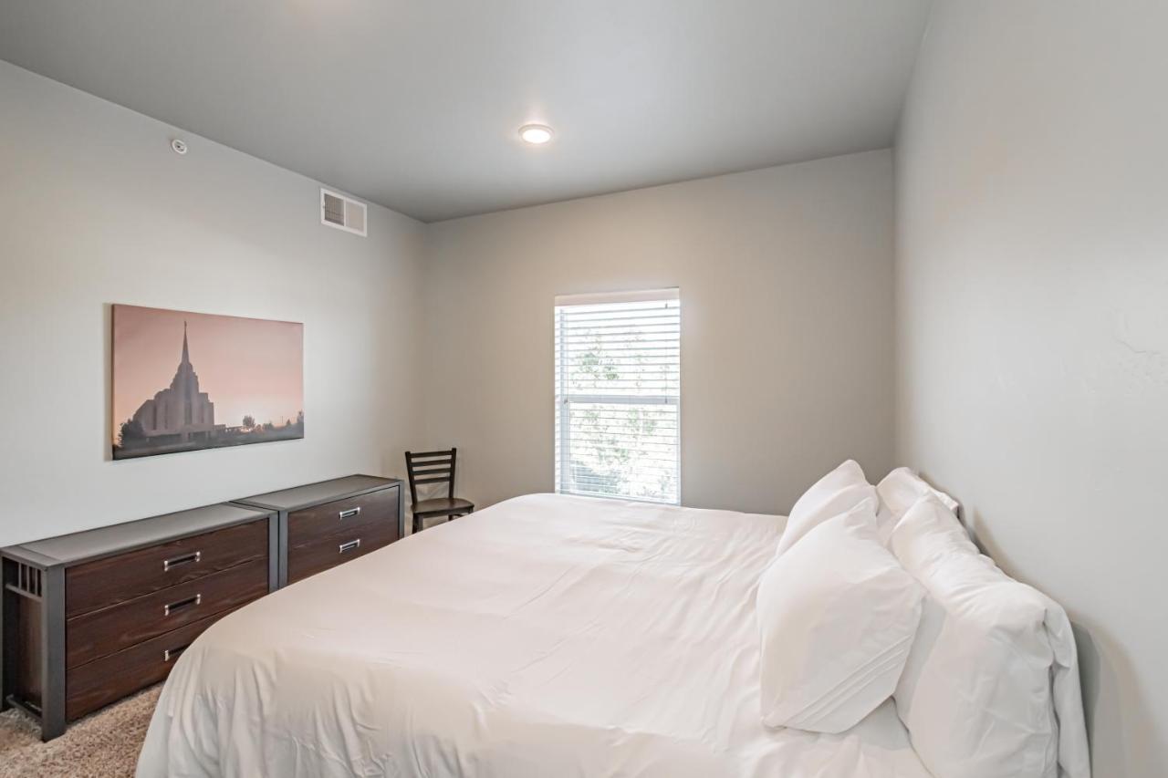 Bringham'S Mill Apartments Perfect For Groups Full Kitchen Gym And Free Parking Rexburg Buitenkant foto